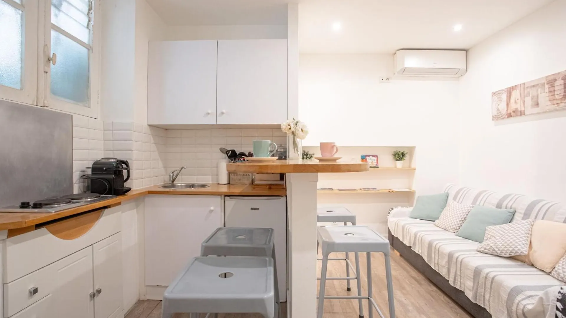 Sublime Appartement 5 Mins A Pied Du Palais Des Festivals By Halldis Cannes Apartment